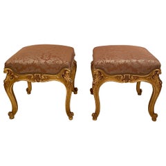 Paire de bancs anciens de la Régence française en or, vers 1875-1885.
