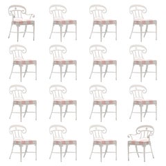 Juego de 16 Sillas de Comedor Blancas de Interior y Exterior Estilo Hollywood Regency