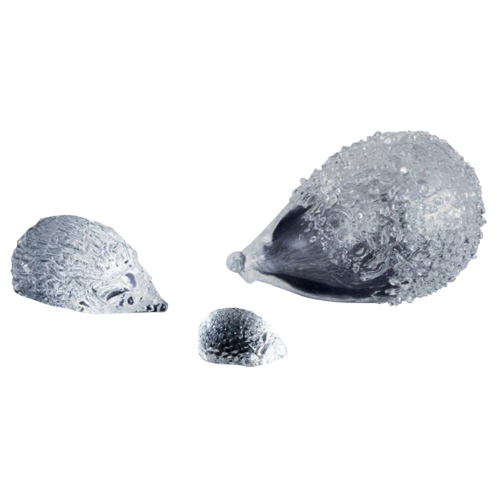 Hadeland, Norway, among others. Three hedgehogs in clear art glass.