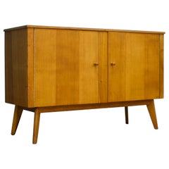 Mid Century Oak Sideboard from Morris of Glasgow, 1950s