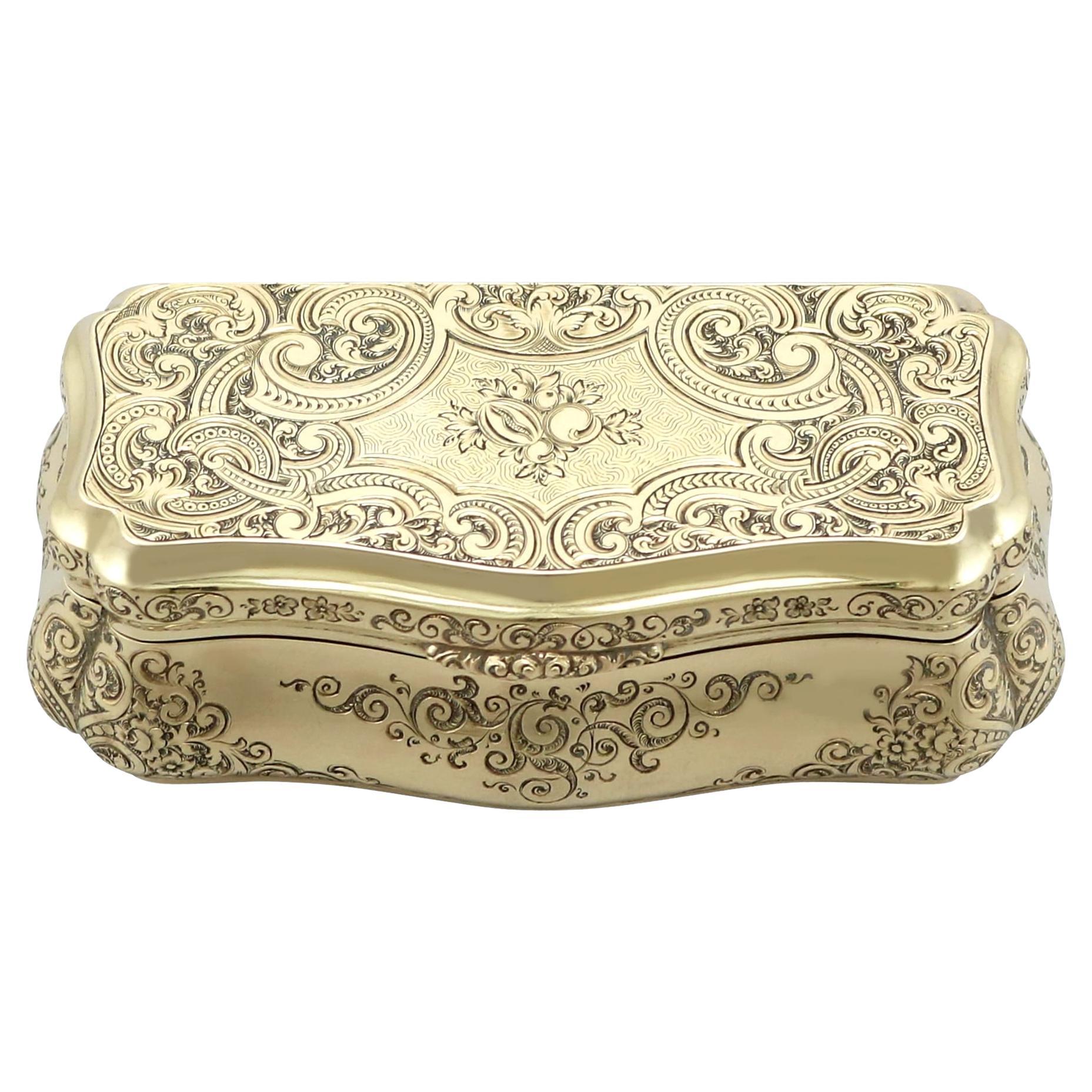 Tabatière allemande ancienne en or 14 carats datant d'environ 1850 en vente