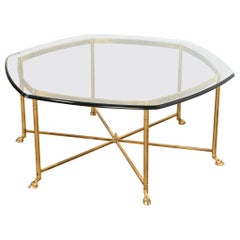 Labarge Hollywood Regency-Cocktailtisch aus Messing und Glas mit Kapuze mit Flügeln, 1960er Jahre