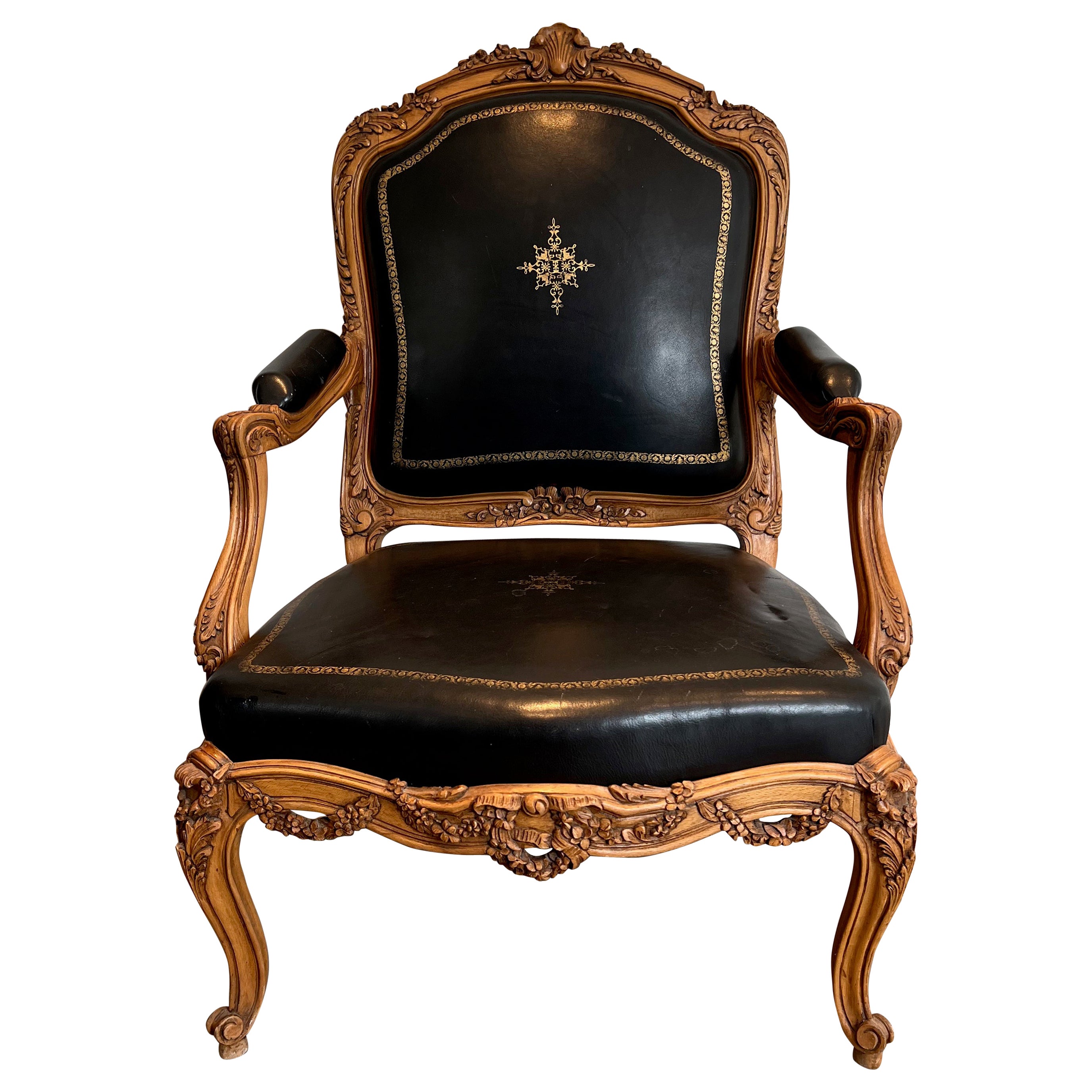 Queen's Armchair made of Carved Walnut Upholstered in Black Leather with Iron-Gi For Sale