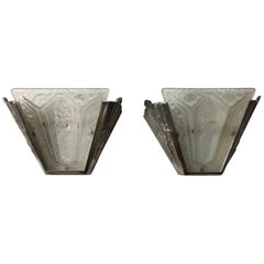 Paar französische Art-Déco-Wandleuchter von Verrerie des Hanots