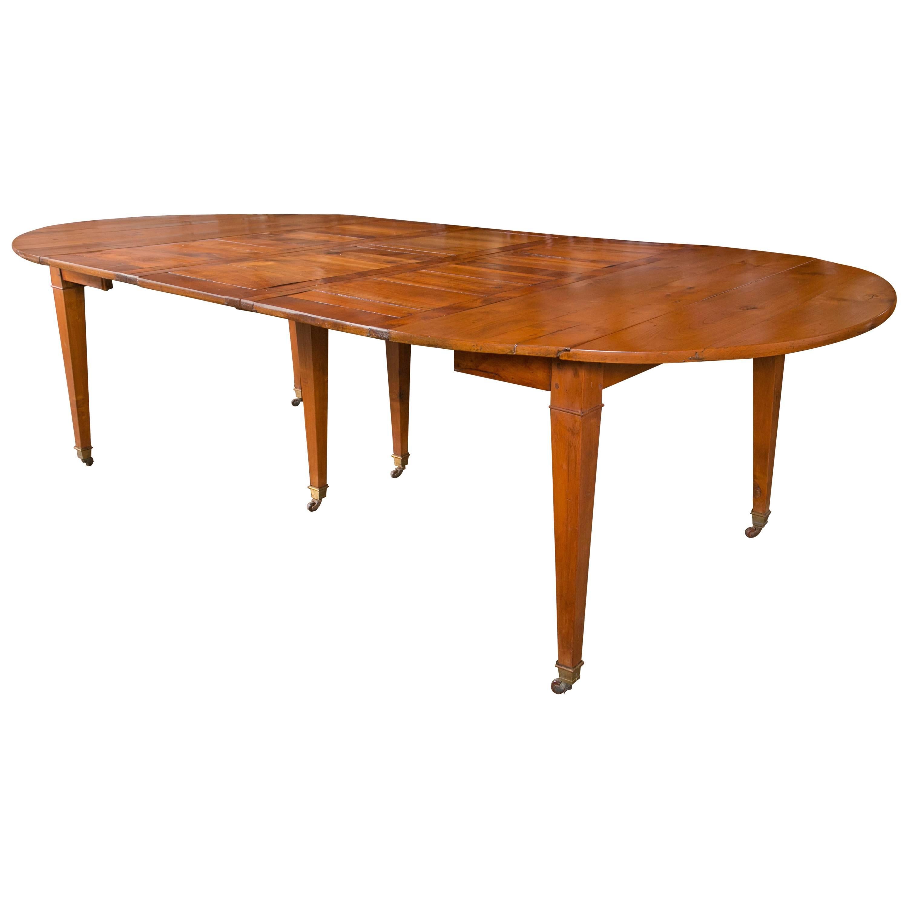 Late 19th Century French Dining Table For Sale