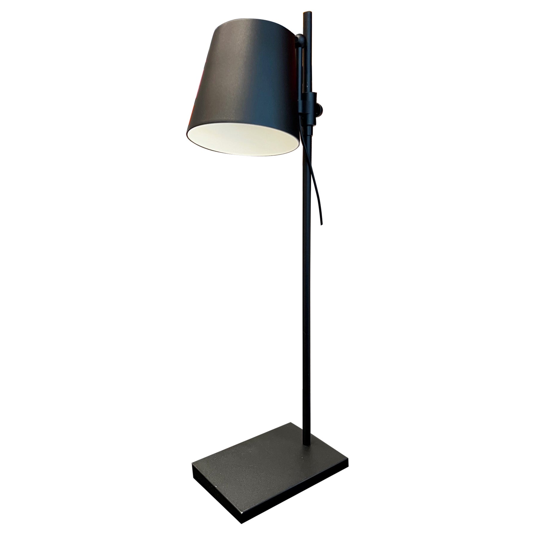 Lab Light by Anatomy Design Karakter edition