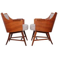 Rare Pair of Lounge Chairs by Edward Wormley for Dunbar 10