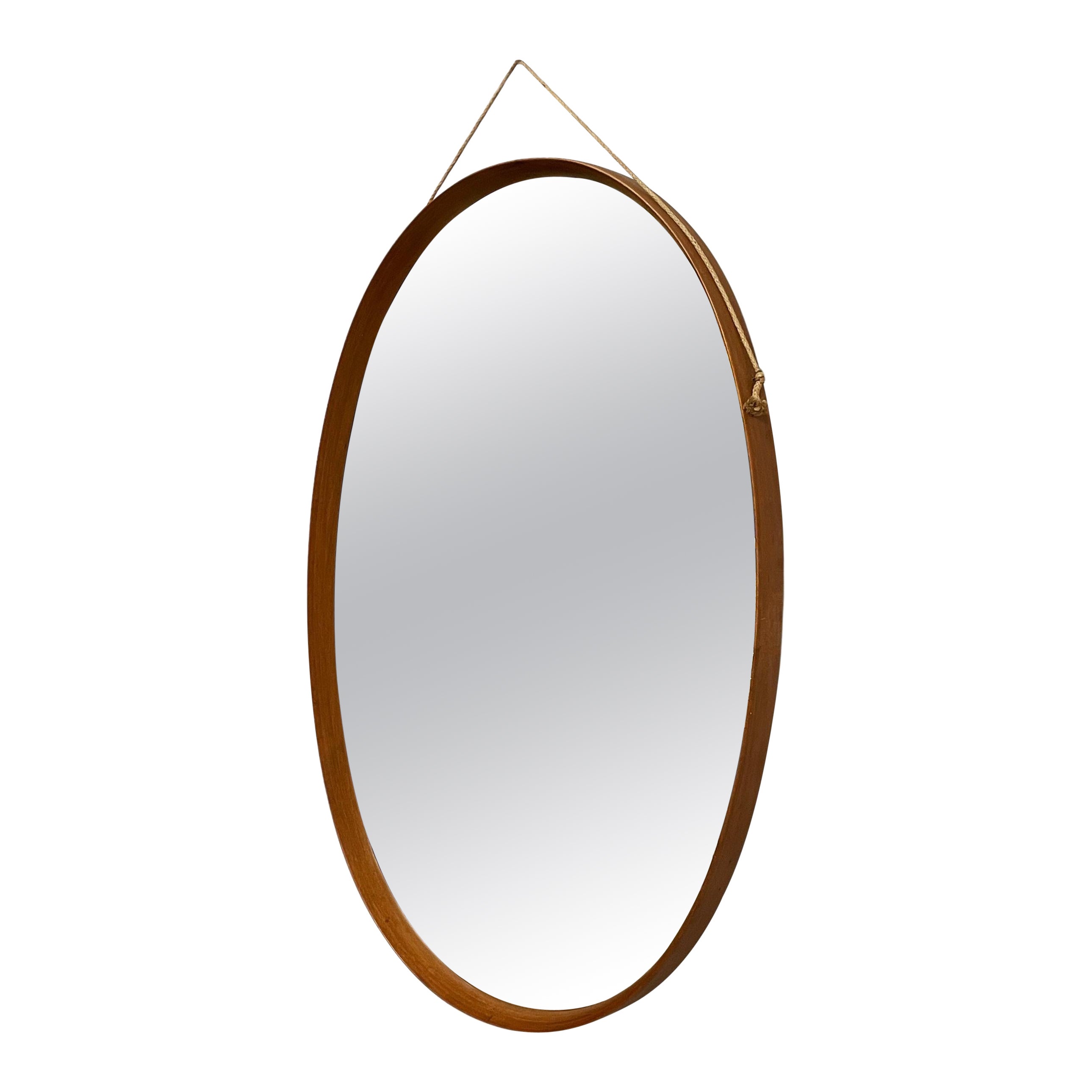 Italian mid-century modern Oval wall mirror in wood and rope, 1960s For Sale
