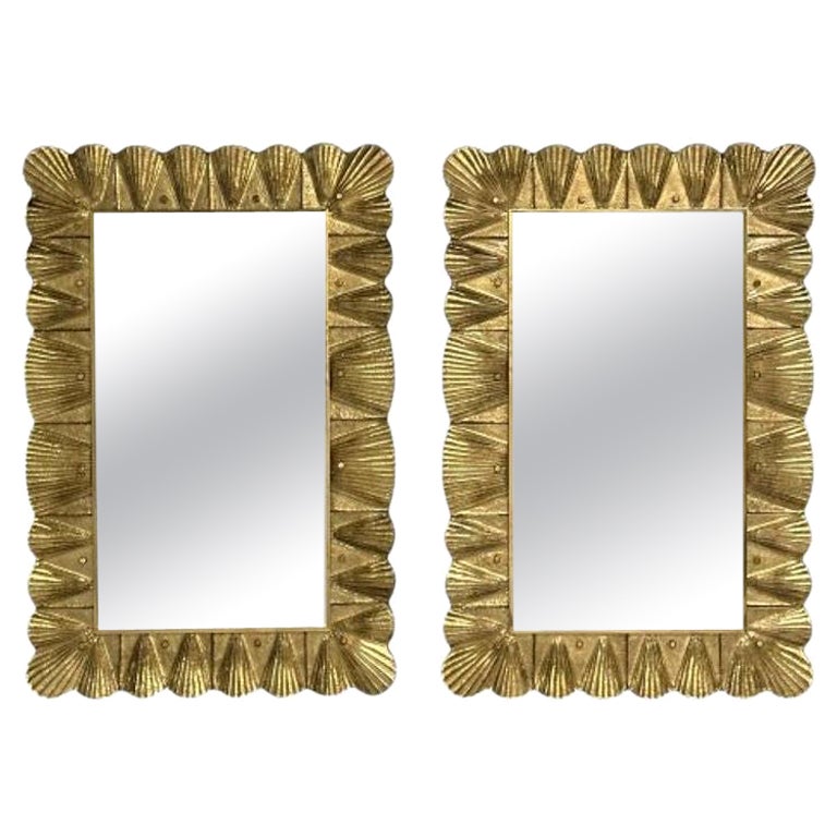 Modern, Italian Wall Mirrors, Scallop Motif, Murano Glass, Gold Gilt en venta