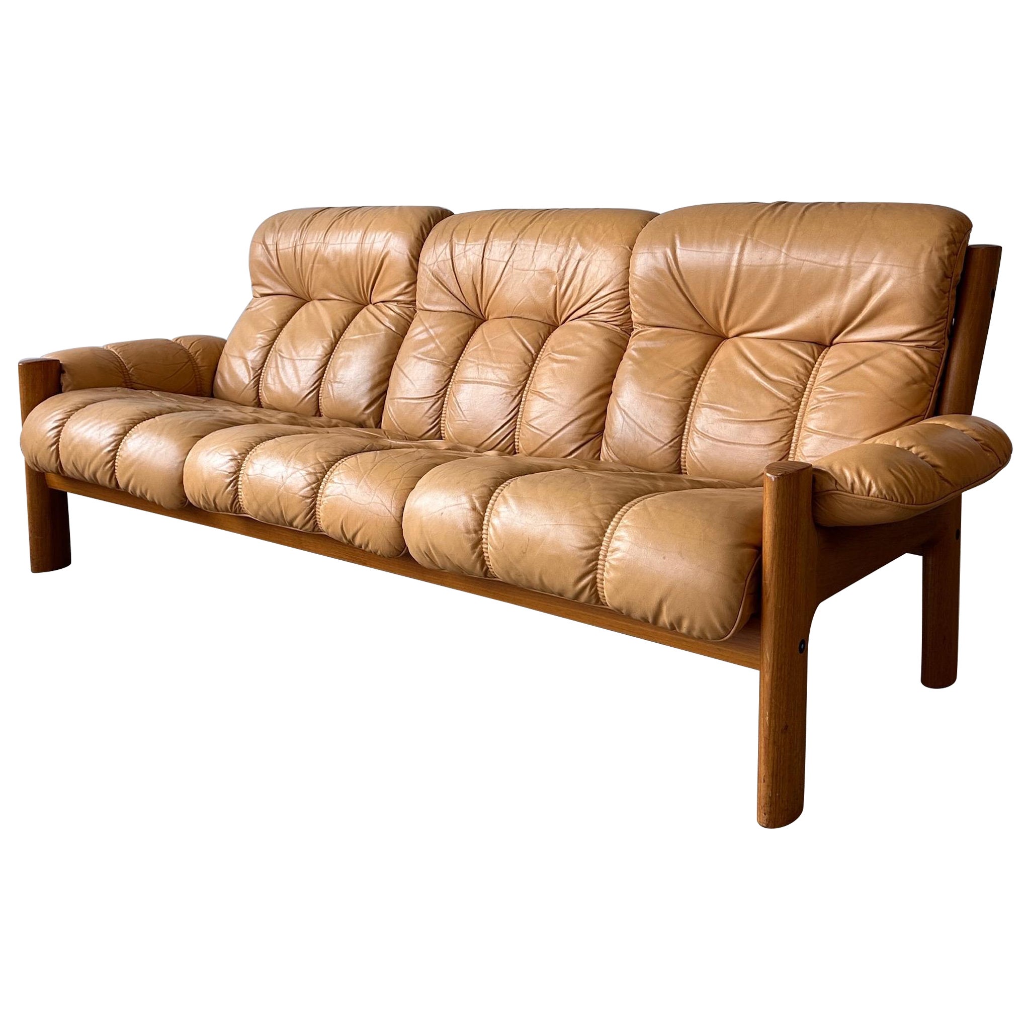 Leather Montana Sofa by Ekornes