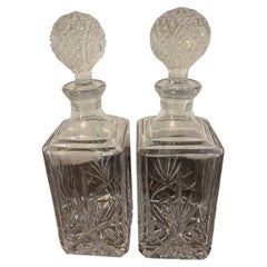 Paire de carafes anciennes en verre taillé de qualité édouardienne