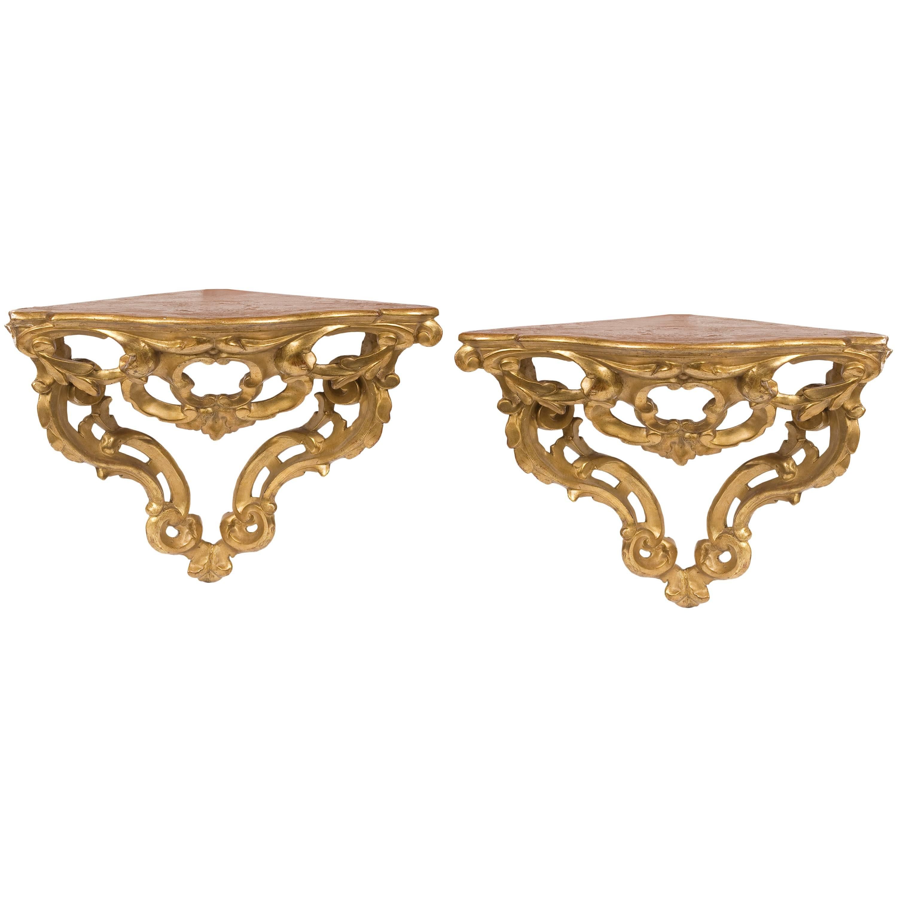 Two Spanish Corner Brackets in Gilded Wood, 18th Century For Sale