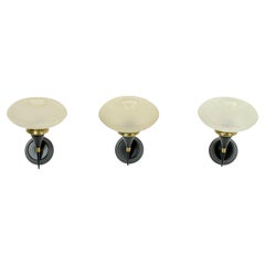Italian Mid-Century Set of three Stilnovo sconces in brass and etched glass