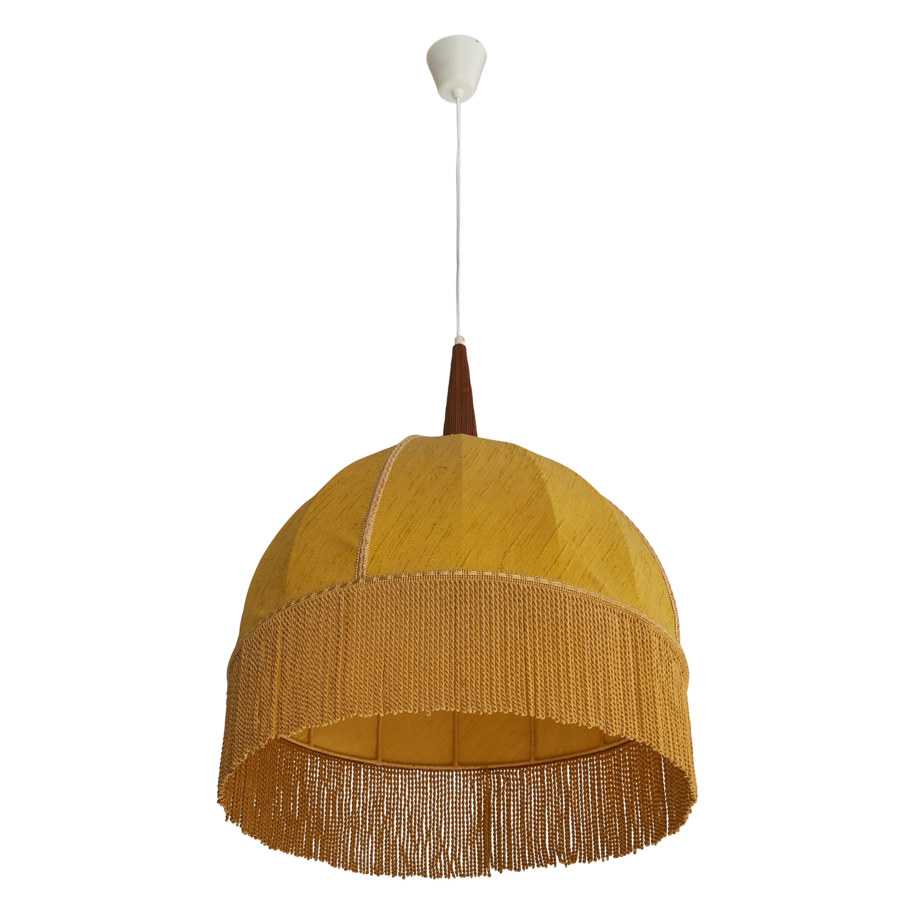 Schwedische Designerin, Pendelleuchte, Teakholz, Stoff, Schweden, 1950er Jahre
