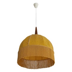 Schwedische Designerin, Pendelleuchte, Teakholz, Stoff, Schweden, 1950er Jahre