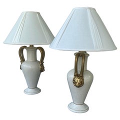 Paar Vintage Classic  Gargoyle-Tischlampen in Weiß und Gold von Jaru Keramik