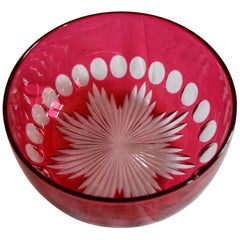 Ciotola / ramekin in cristallo di Baccarat, cristallo rosso tagliato in sovrapposizione - XIX secolo
