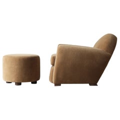 Round Leaning Club Chair and Ottoman, Upholstered in Pure Alpaca