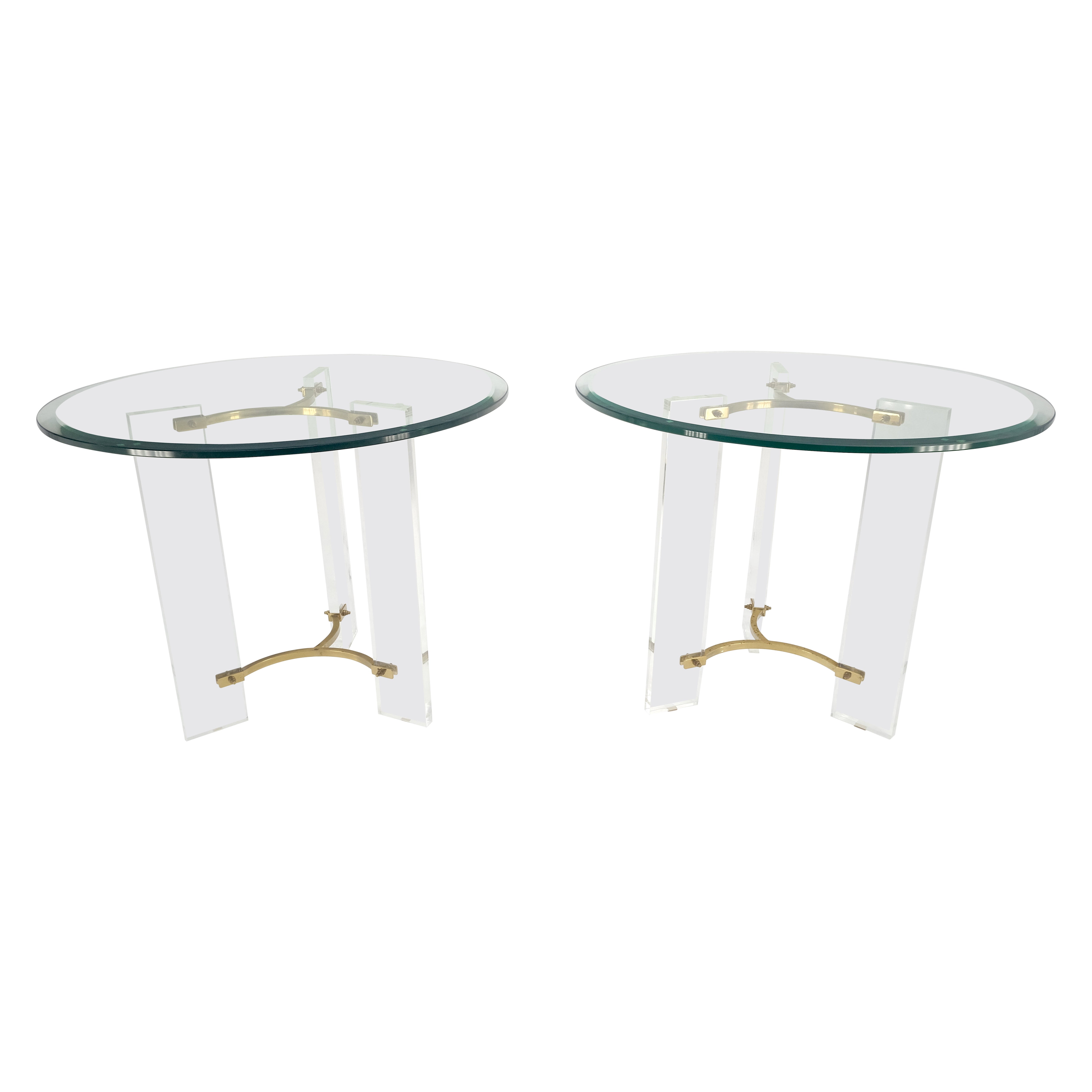 Paar Glasplatte Lucite & Messing Basen Ende Seite Occasional Tables steht MINT!