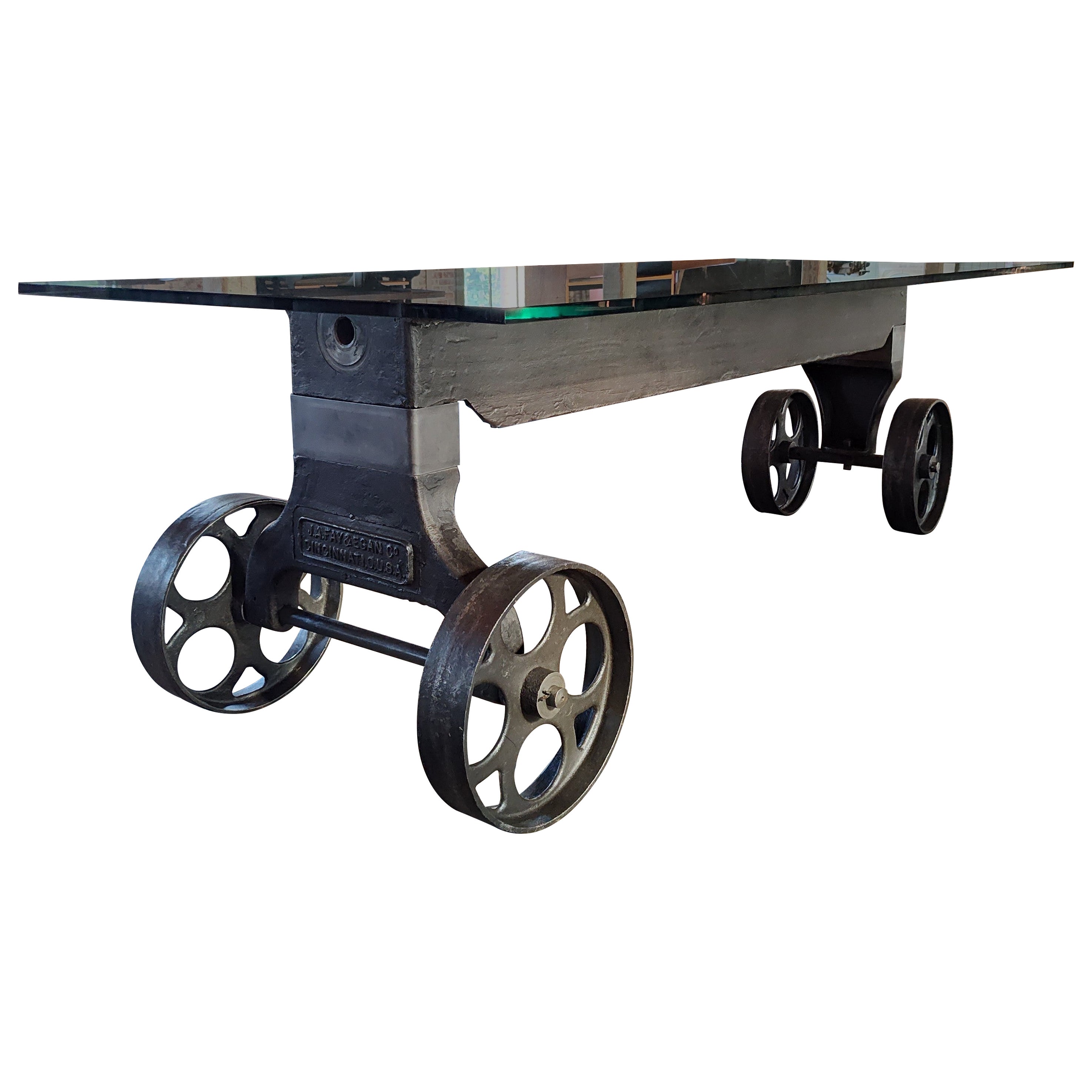 Vintage Industrial Rolling Esszimmer / Konferenztisch Basis im Angebot