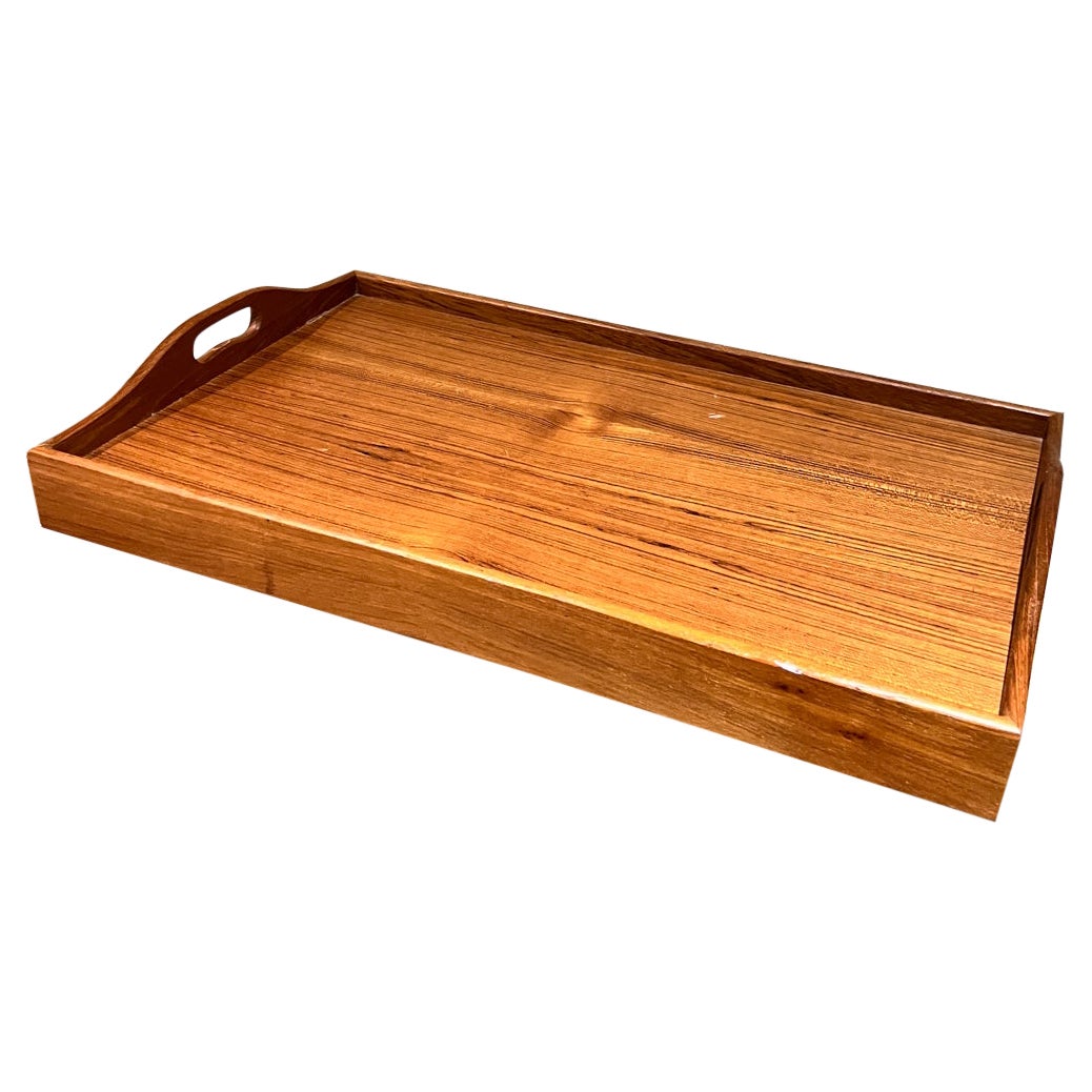 
Bandeja plegable para servicio de cama Bandeja para TV Modern Midcentury
Asas escultóricas
Delfín Madera de Teca Tailandia
12 alto x 27 ancho x 13,75 fondo
De segunda mano vintage sin restaurar
Consulta las imágenes de la lista