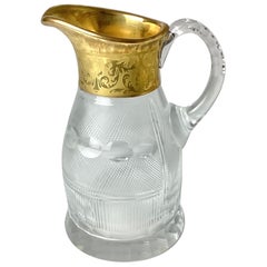 Jarra de agua de cristal tallado Moser de los años 60 con adornos dorados