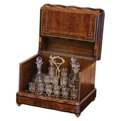 "Cave a Liqueur" completo di radica di noce intarsiata di Napoleone III del XIX secolo