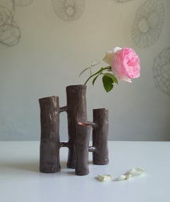 Vasi Comunicanti 4 elements BROWN in ceramic XXI Century by Chiara Berta Artist