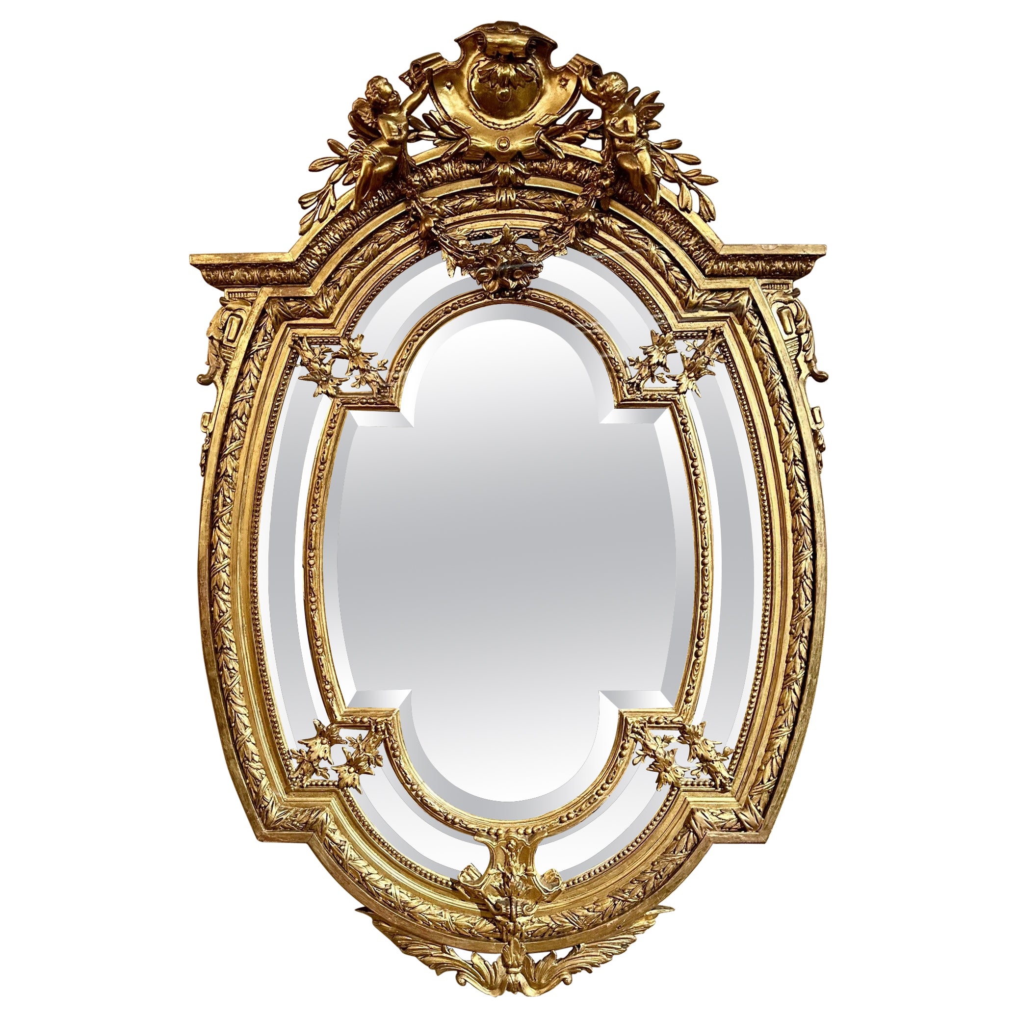 Antique Mirror francese intagliato a foglia d'oro con smussatura, 1875-1895 circa.