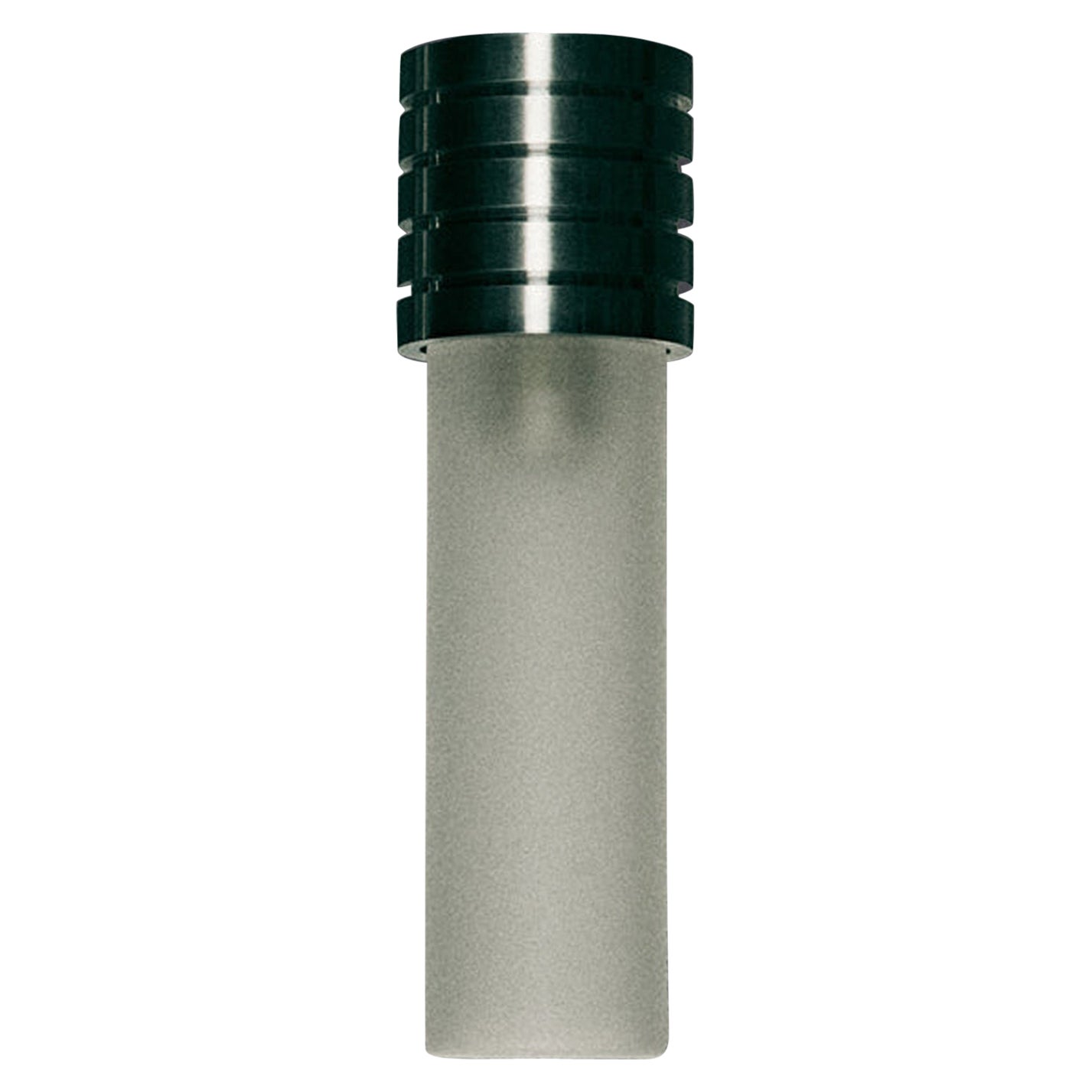 Progettato a Sydney, in Australia, da Dunlin. 
Dettagli tecnici
Realizzato a mano in esclusiva per DunLIN
Altezza: 170 mm 
Profondità: 50 mm di diametro
Finiture: Disponibile in alluminio lucido e ottone anticato
LED professionale Phillips 12V