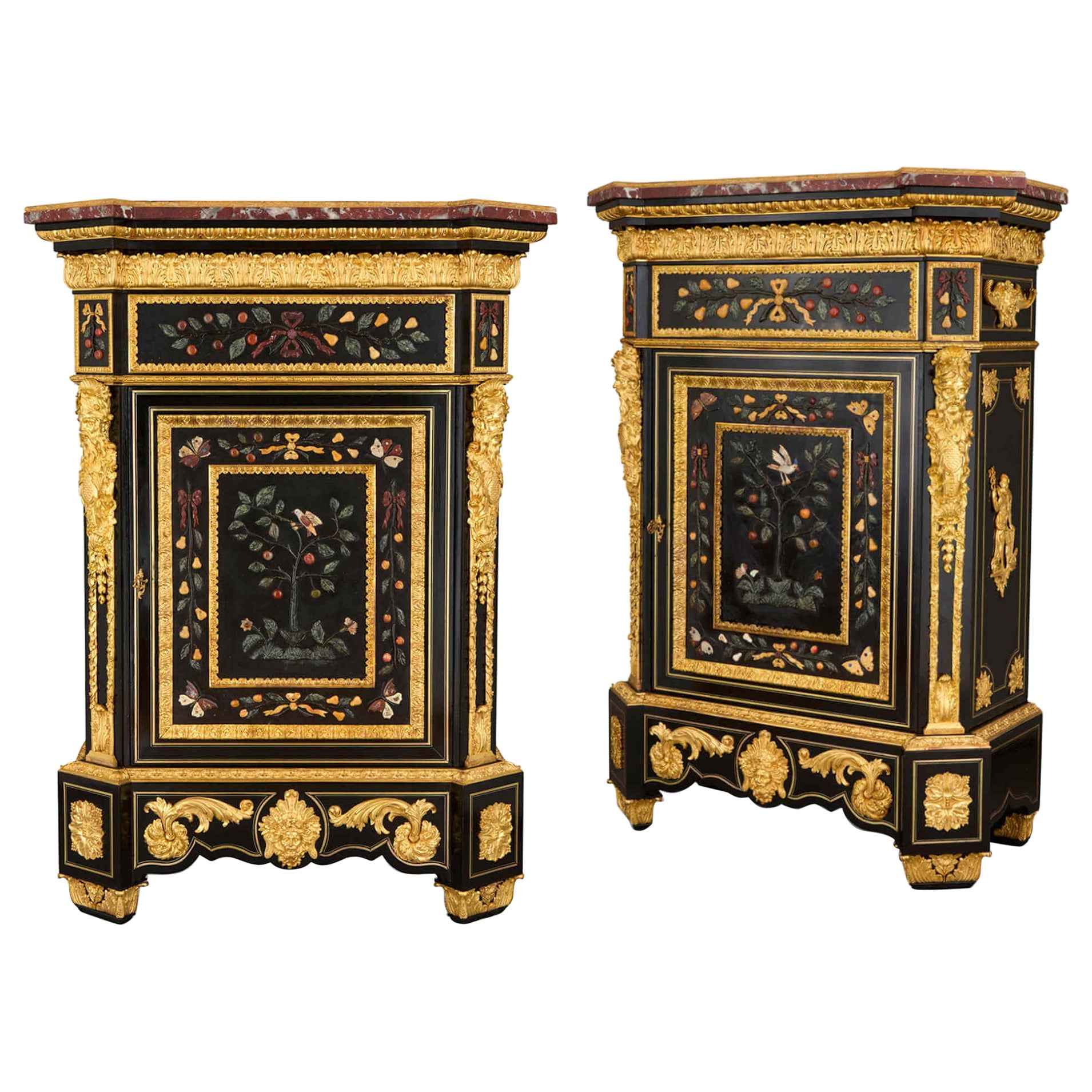 Ein Paar antike Schränke aus Hartstein und Ormolu von Béfort Jeune im Angebot