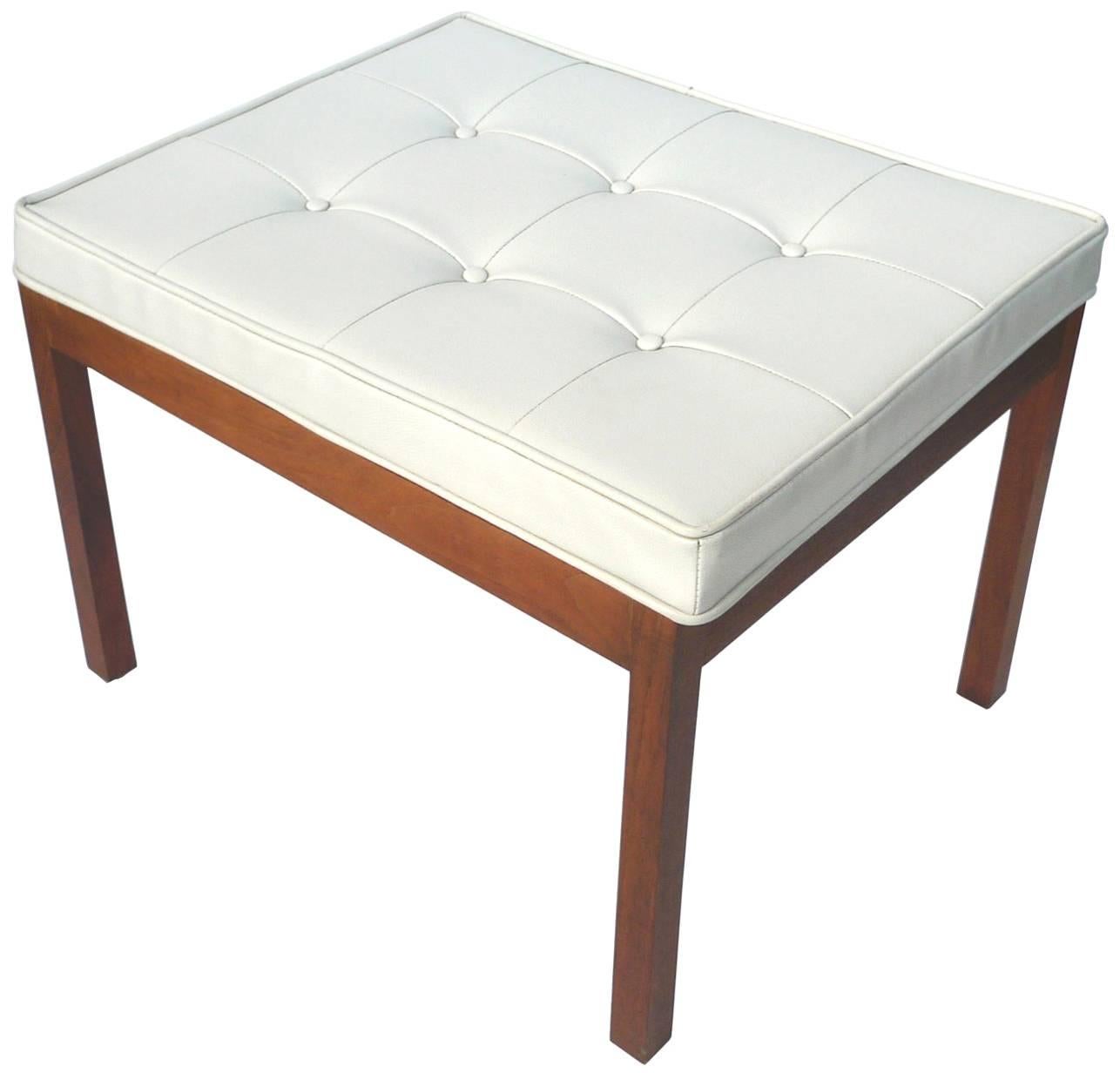 1960s White Vinyl Tufted Bench by Hibriten Chair Co