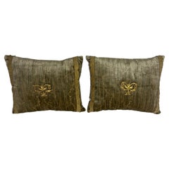 Paire de petits coussins avec appliques personnalisées par MLA
