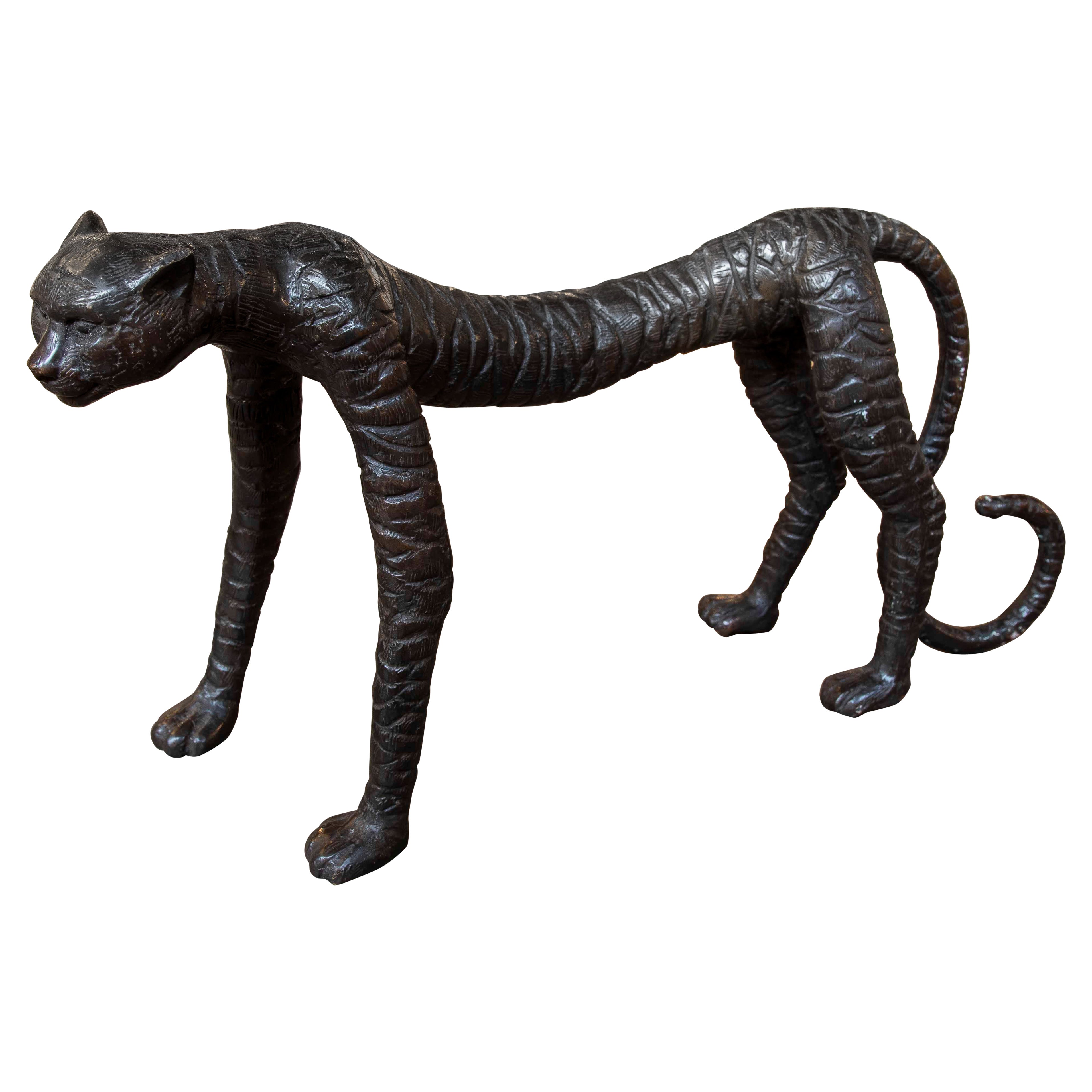 1970s Bronze Tiger Sculpture with Brown Finish For Sale