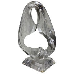 Sculpture torsadée en lucite de Shlomi Haziza