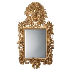 Ein italienischer Spiegel aus Giltwood mit allegorischen Figuren der Jahreszeiten