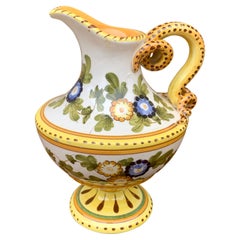 Brocca in ceramica di Deruta dipinta a mano della provincia italiana