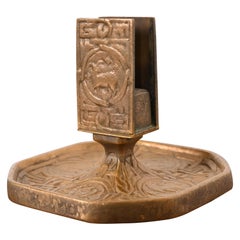 Tiffany Studios New York Porte-boîte d'allumettes Zodiac Doré en bronze