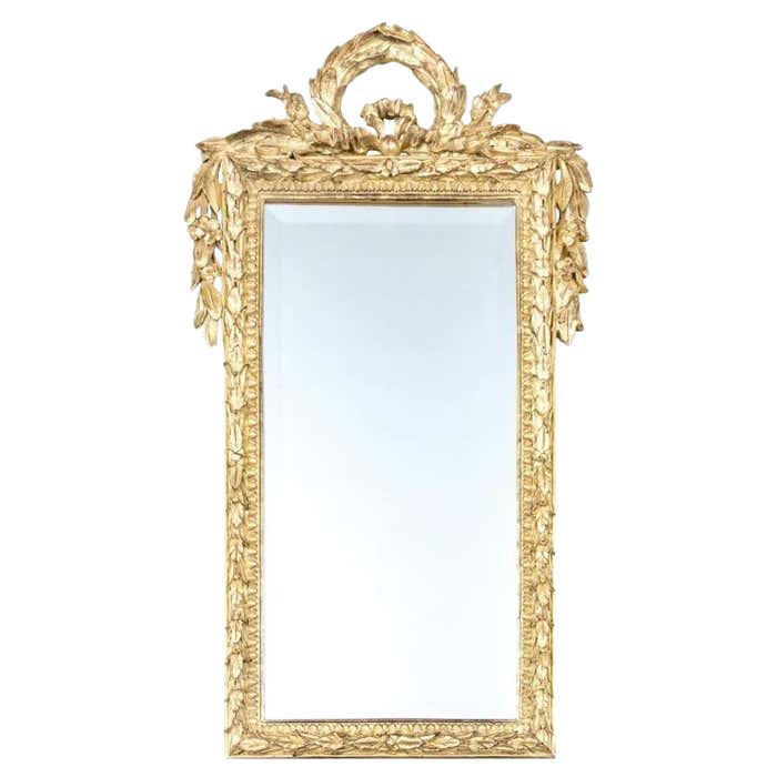 Decorative Rococo Style Mirror In Ornate Gilt Frame For Sale at 1stDibs