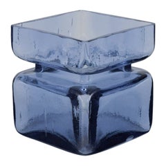 Helena Tynell for Riihimäen Lasi Oy. Vase in blue art glass. 1960s
