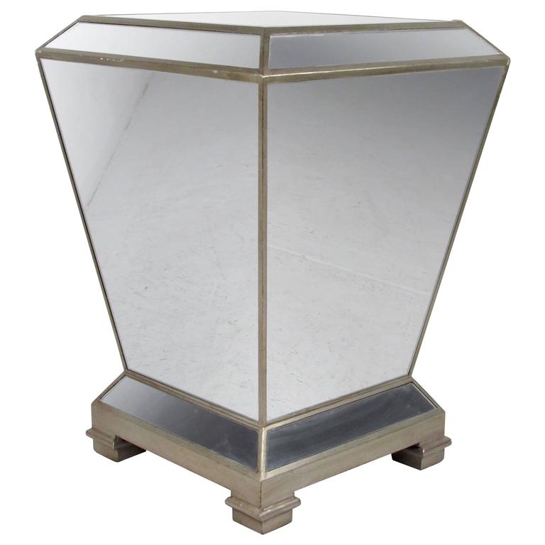 Vintage Mirrored Pedestal For Sale at 1stDibs