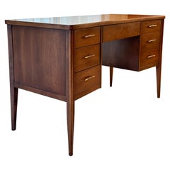 Vintage A mid century modern American icon, the Saga desk by Broyhill