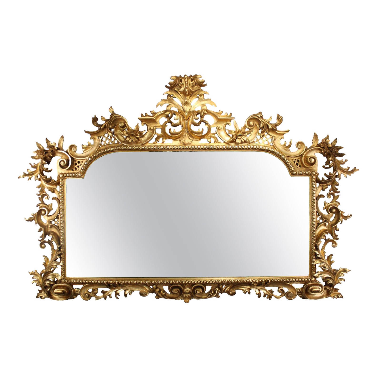Specchio italiano del XIX-XX secolo in stile rococò fiorentino con cornice in legno dorato e intagliato