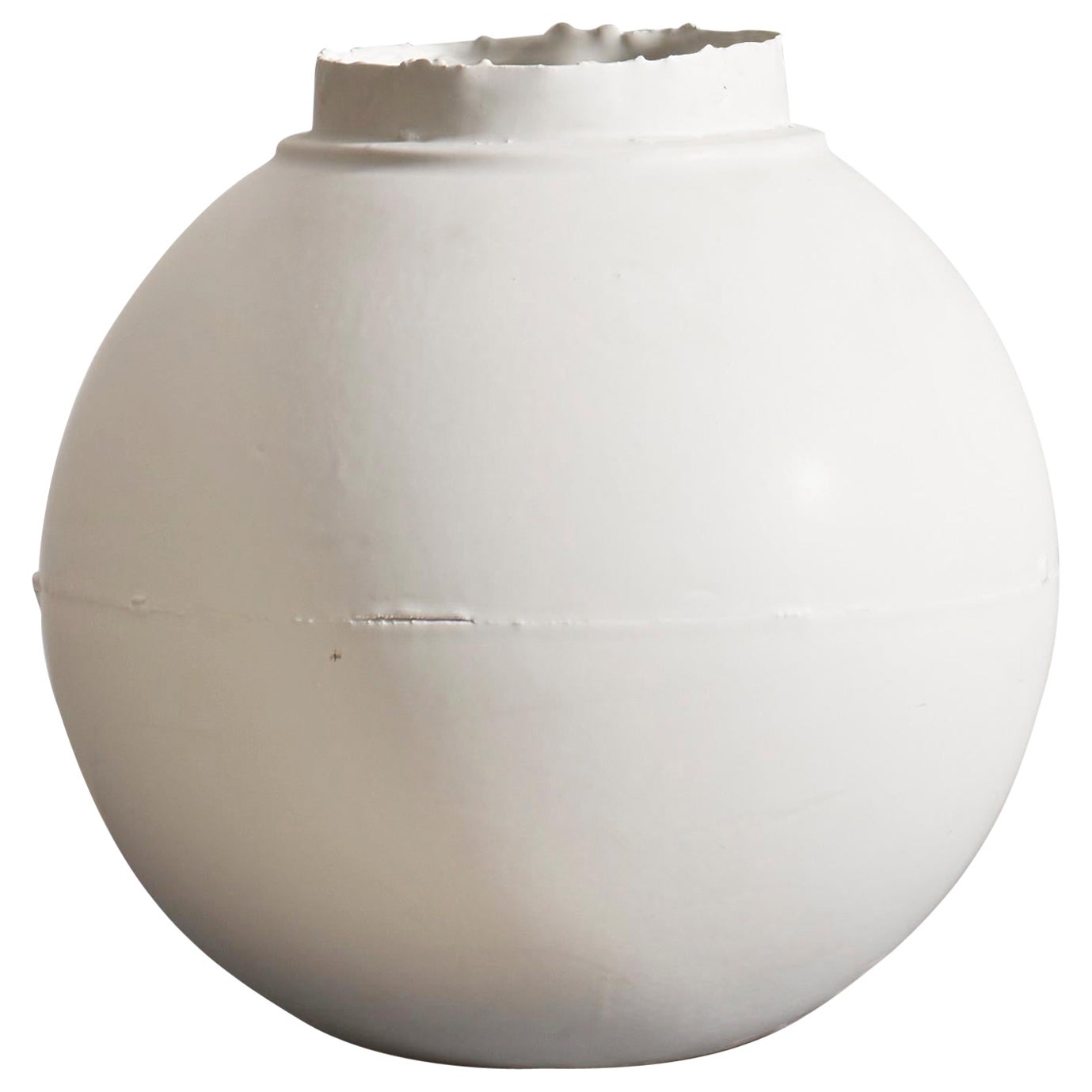 Cassola Vase by Jenna Basso Pietrobon