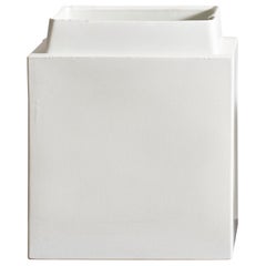 Thiene Vase by Jenna Basso Pietrobon