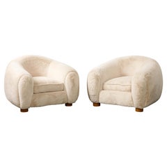 Upholstered Lounge Chair with Elm Legs