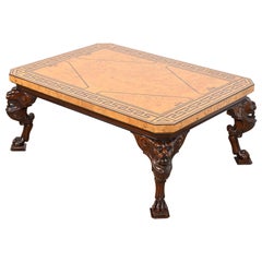 Neoklassizistischer Cocktailtisch von Baker Furniture mit griechischer Schlüsselplatte aus Wurzelholz