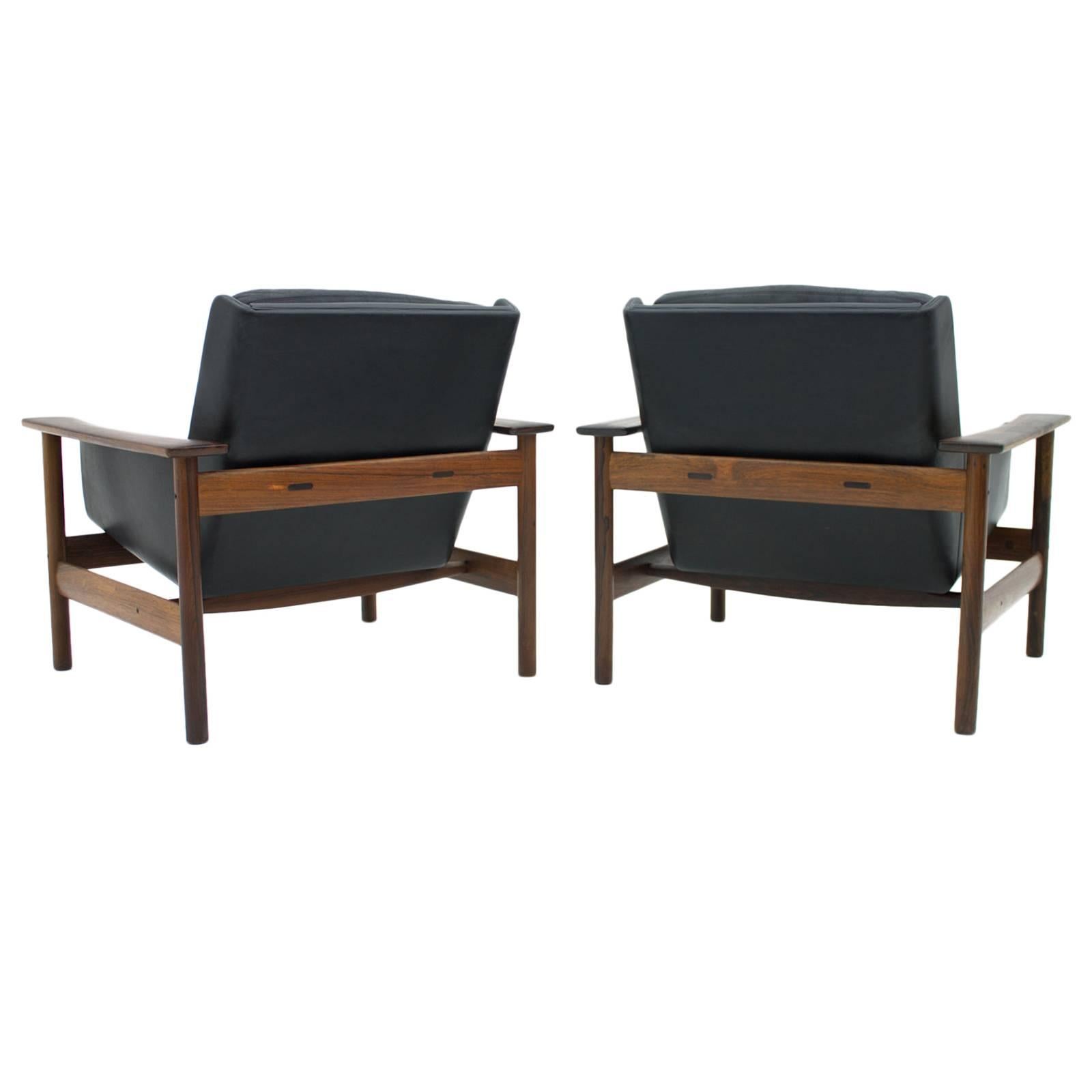 Pair of Rosewood and Leather Lounge Chairs by Sven Ivar Dysthe for Dokka