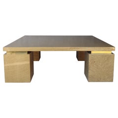 Post Modern Lackierter Ahorn Wurzelholz und Messing Quadratischer Couchtisch