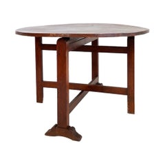 Foldable winemaker's table in solid oak